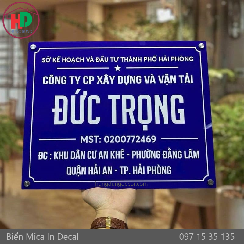 làm biển số nhà mica tại dĩ an