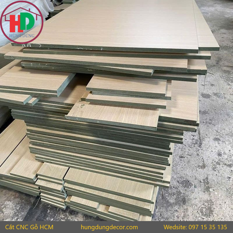cắt cnc gỗ , ván ép theo yêu cầu