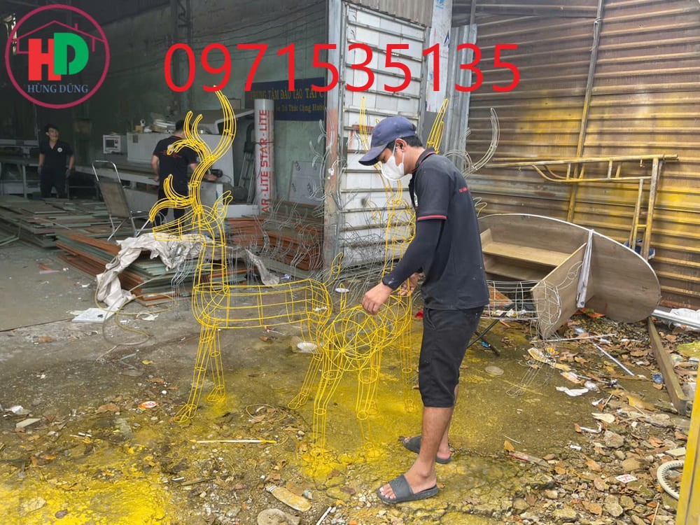 khung sắt con tuần lộc trang trí noel đẹp nhất