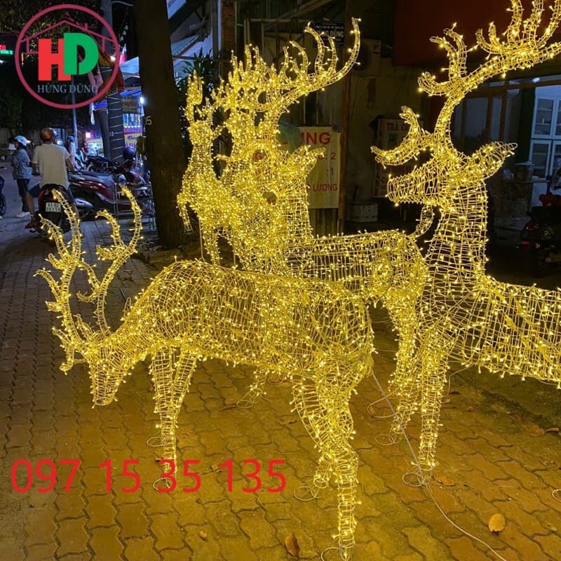 Tuần lộc trang trí Noel tại Phú Quốc – Hùng Dũng Decor