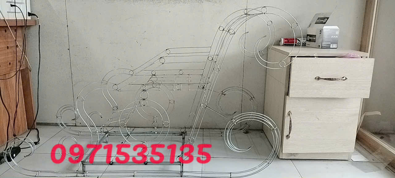 khung sắt xe kéo tuần lộc