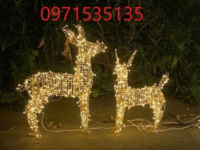 Khung Sắt Con Tuần Lộc Trang Trí